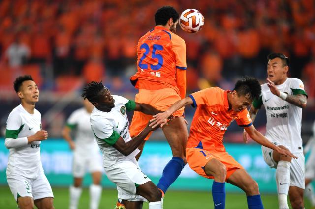 开云体育-上赛季冠亚军新赛季神同步 汉鲁争冠赛就此启动？